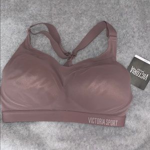 Victoria Secret Sports Bra - 32DD